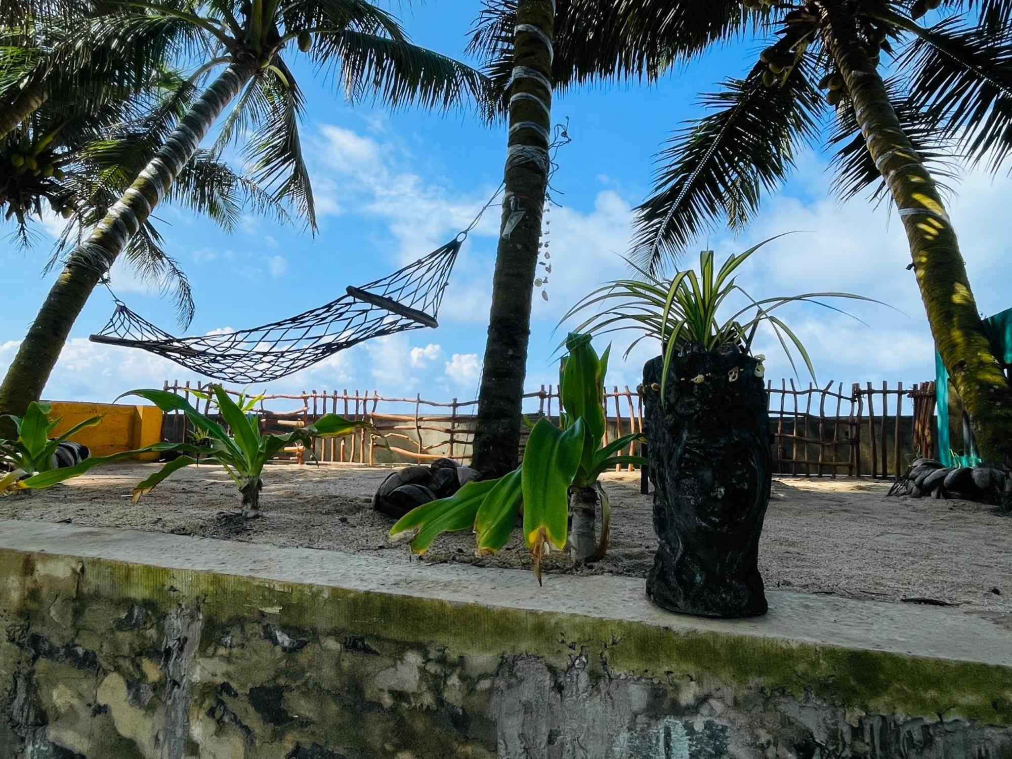 Blue Maalu Resort Ambalangoda  Esterno foto